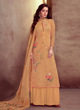 Load image into Gallery viewer, Beauteous Peach color Cotton base Salwar kameez with printed dupatta
