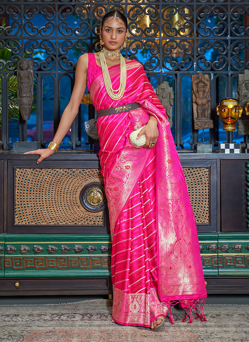 Buy Sleeveless Pink Color Silk Weaving Saree